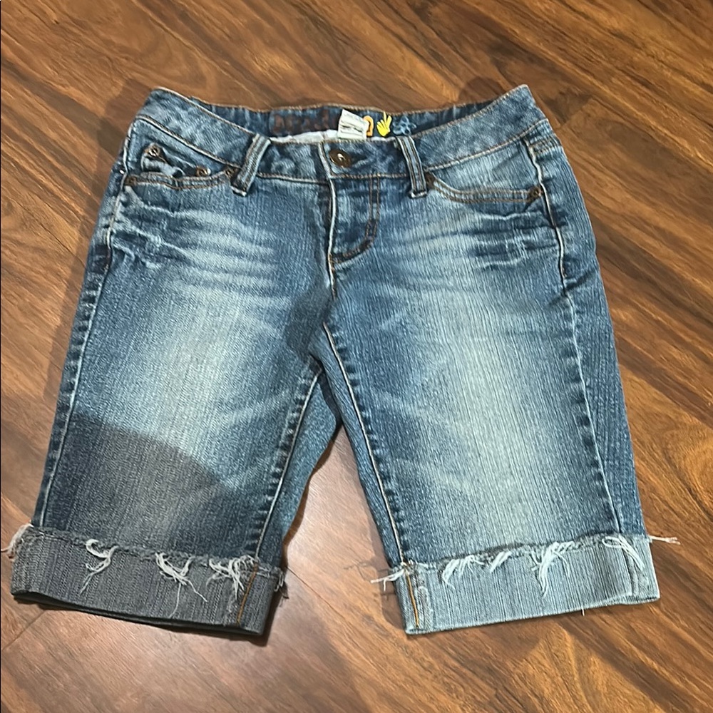 Mudd Denim Shorts’